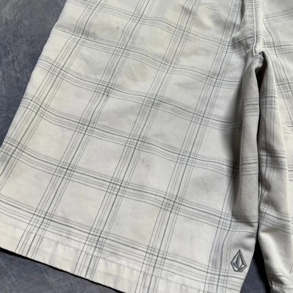 Y2K 2000s Baggy Grunge Surf Indie Skater Hip Hop Volcom Plaid Shorts